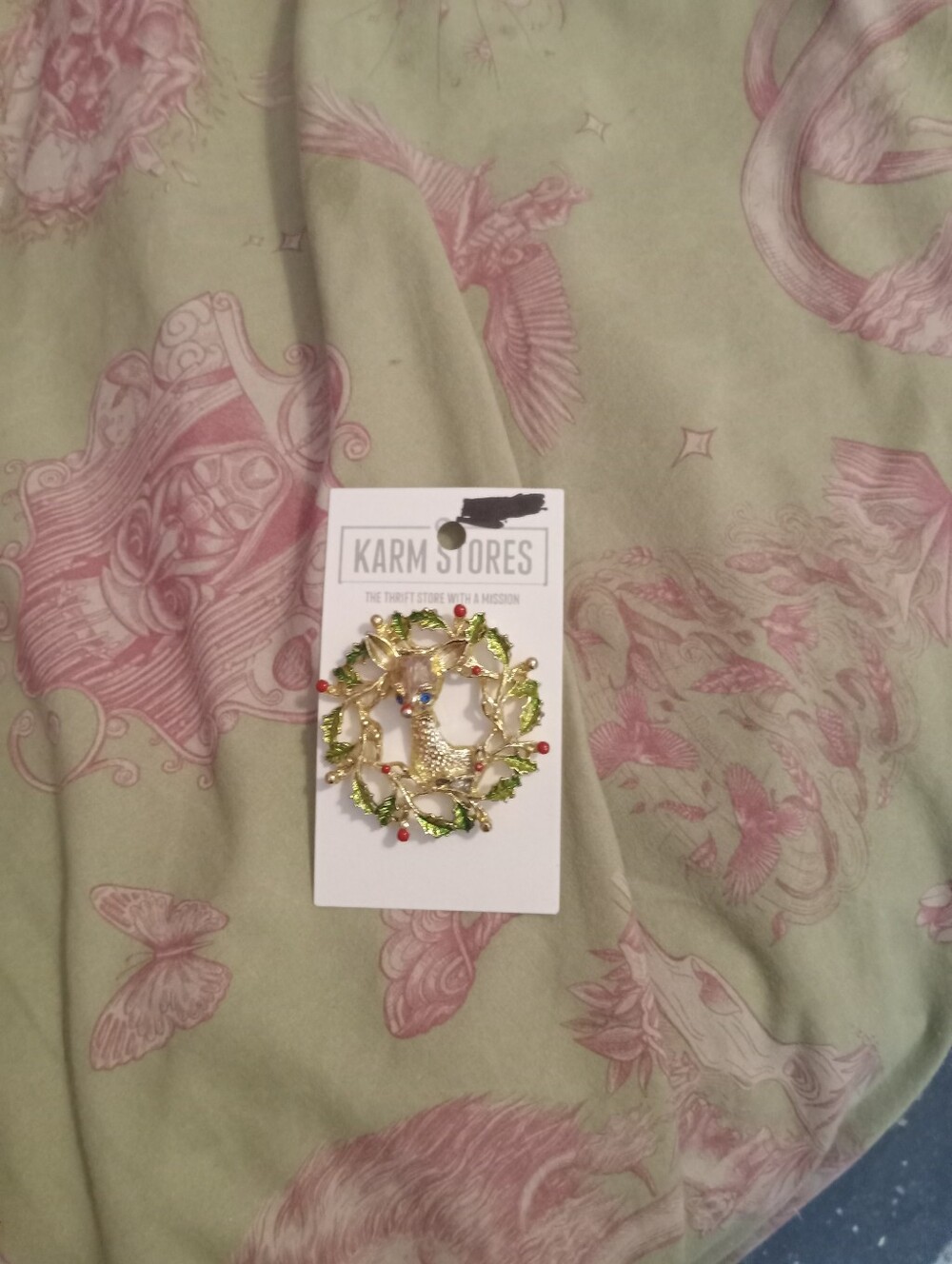 Women's Christmas Reindeer Rudolph Wreath Lapel Pin Brooch